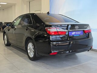 2016 Toyota Camry VII (XV50) Рестайлинг, чёрный, 1999000 рублей, вид 5