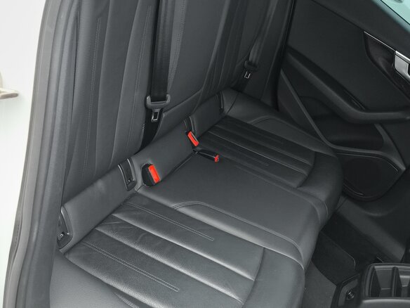 2016 Audi A4 V (B9), белый, 2100000 рублей - вид 31