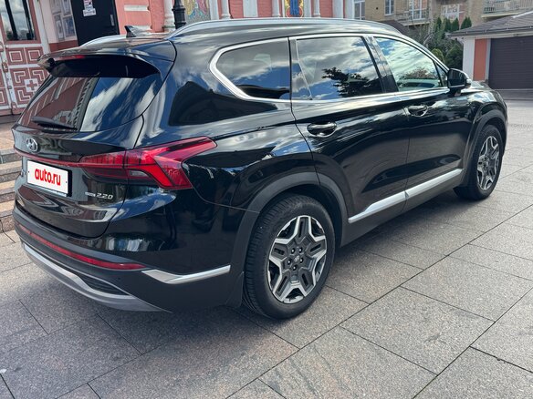 2021 Hyundai Santa Fe IV Рестайлинг, чёрный, 3200000 рублей - вид 4