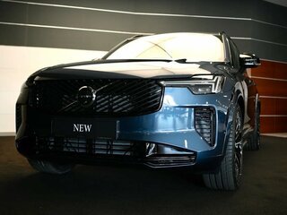 2026 Volvo XC90 B6 II Рестайлинг 2, синий, 10300000 рублей, вид 2