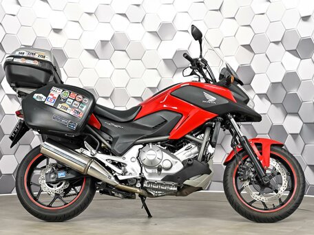 2013 Honda NC 700X, красный, 527000 рублей, вид 3