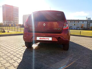 2011 Renault Sandero I, красный, 270000 рублей, вид 2