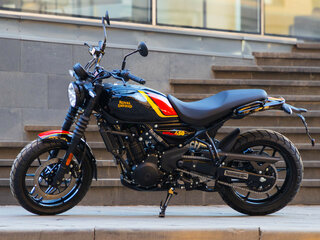 2025 Royal Enfield Guerrilla 450, чёрный, 554000 рублей, вид 1