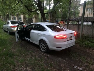 2011 Ford Mondeo IV Рестайлинг, белый, 680000 рублей, вид 4