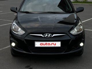 2011 Hyundai Solaris I, чёрный, 719000 рублей, вид 3
