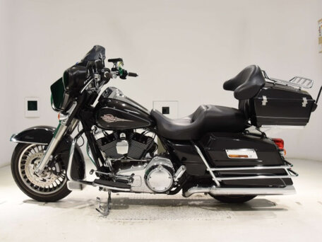 2010 Harley-Davidson Electra Glide, чёрный, 580000 рублей, вид 3