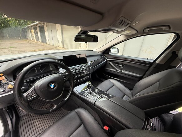 2016 BMW 5 серии 520i VI (F10/F11/F07) Рестайлинг, белый, 2100000 рублей - вид 8