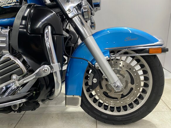 2011 Harley-Davidson Electra Glide, синий, 765000 рублей - вид 5