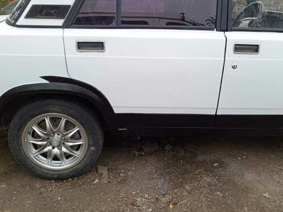 1997 Lada (ВАЗ) 2107, белый, 200000 рублей - вид 9