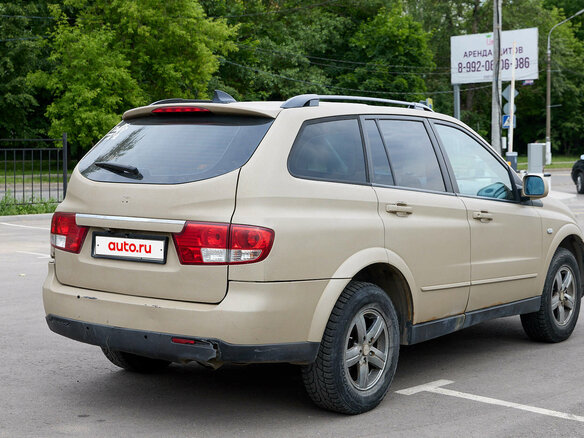 2010 SsangYong Kyron I Рестайлинг, белый, 690000 рублей - вид 6