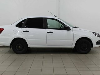 2025 Lada (ВАЗ) Granta I Рестайлинг, белый, 810000 рублей, вид 5