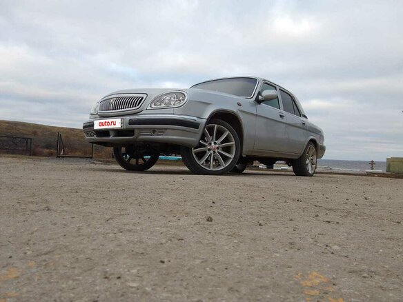2004 ГАЗ 31105 «Волга», серебристый, 375000 рублей