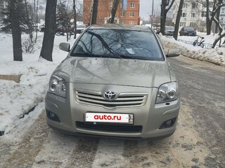 2007 Toyota Avensis II Рестайлинг, серебристый, 790000 рублей, вид 2