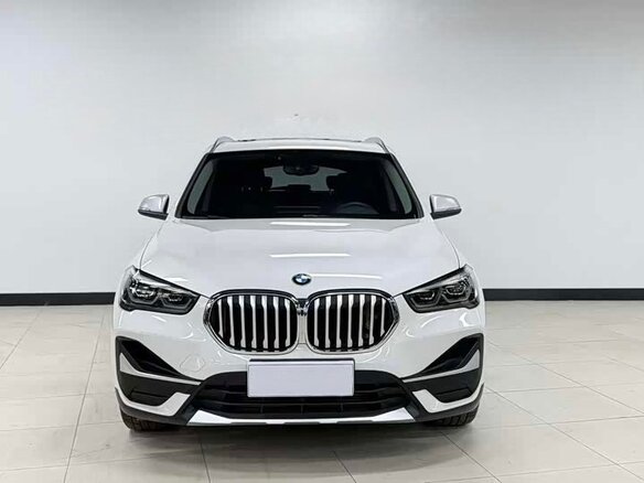 2022 BMW X1 20Li sDrive II (F48) Рестайлинг, белый - вид 5