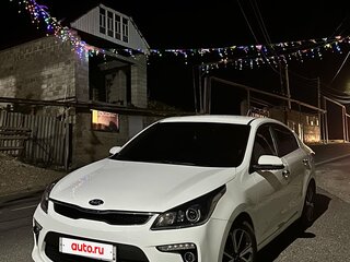 2019 Kia Rio IV, белый, 1345000 рублей, вид 1