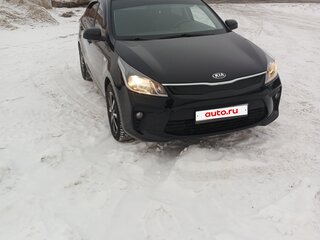 2018 Kia Rio IV, чёрный, 1455000 рублей, вид 2