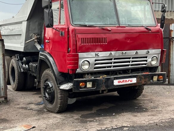 1996 КамАЗ 5511, красный, 300000 рублей