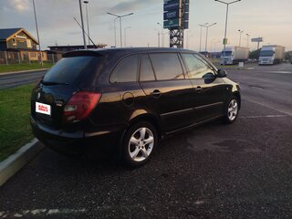 2008 Skoda Fabia II, чёрный, 320000 рублей, вид 3