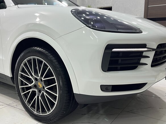 2020 Porsche Cayenne III, белый, 5698000 рублей - вид 22