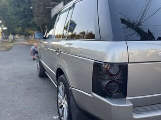 2010 Land Rover Range Rover Supercharged III Рестайлинг 2, серый, 1600000 рублей, вид 3