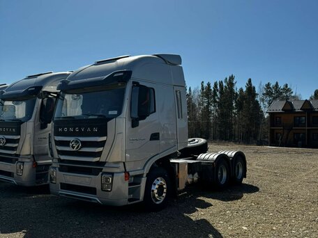 2023 IVECO-Hongyan 6x4 (CQ4256), серебристый, 9200000 рублей, вид 2