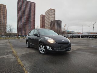 2011 Renault Scenic Grand III, чёрный, 749000 рублей, вид 1