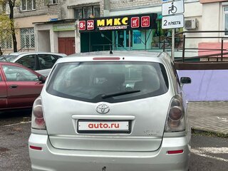 2004 Toyota Corolla Verso I Рестайлинг, серебристый, 450000 рублей, вид 4