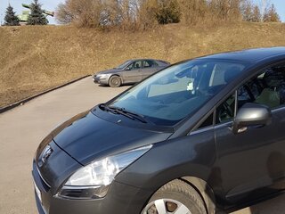 2011 Peugeot 5008 I, серый, 840000 рублей, вид 1
