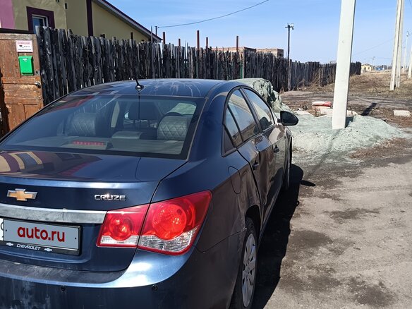 2011 Chevrolet Cruze I, синий, 550000 рублей - вид 3