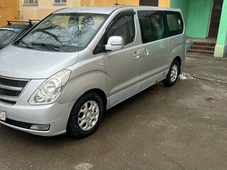 2009 Hyundai Grand Starex I, серый, 950000 рублей, вид 1
