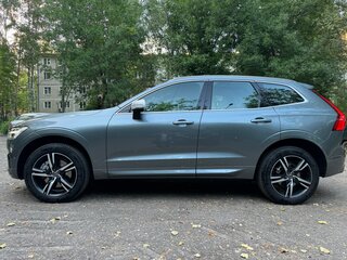 2018 Volvo XC60 II, серый, 3900000 рублей, вид 4