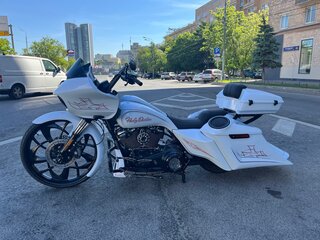 2022 Harley-Davidson Road Glide Special, белый, 6200000 рублей, вид 2
