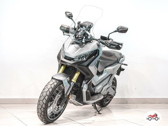 2017 Honda X-ADV, серебристый - вид 1