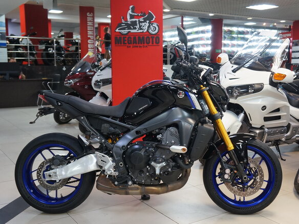 2021 Yamaha MT-09 (FZ-09), чёрный, 1053000 рублей