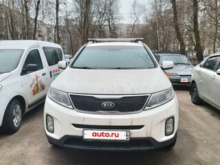 2017 Kia Sorento II Рестайлинг, белый, 2300000 рублей, вид 2