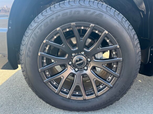 2021 Toyota Land Cruiser Prado 150 Series Рестайлинг 3, чёрный, 5999999 рублей - вид 34