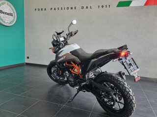 2023 KTM 390 Adventure, чёрный, 669000 рублей, вид 4