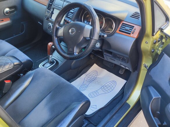 2005 Nissan Tiida I, жёлтый, 340000 рублей - вид 15