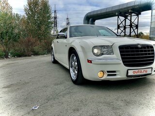 2006 Chrysler 300C I, белый, 1250000 рублей, вид 3