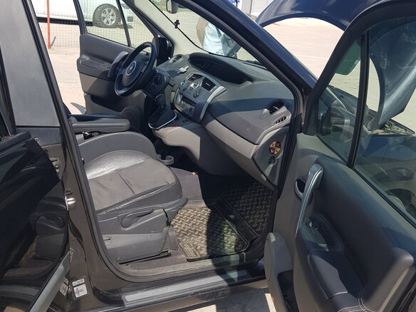 2008 Renault Scenic Grand II Рестайлинг, чёрный, 630000 рублей - вид 6