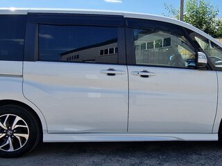 2018 Honda Stepwgn Spada V Рестайлинг, белый, 2590000 рублей, вид 3
