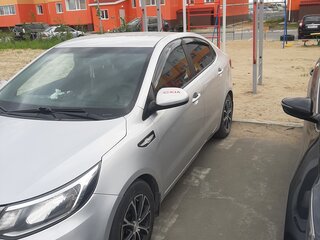 2016 Kia Rio III Рестайлинг, серебристый, 1000000 рублей, вид 1