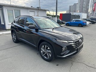 2024 Hyundai Tucson IV, чёрный, 3890000 рублей, вид 2