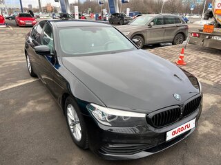2017 BMW 5 серии 530i xDrive VII (G30/G31/G38), чёрный, 3499999 рублей, вид 3