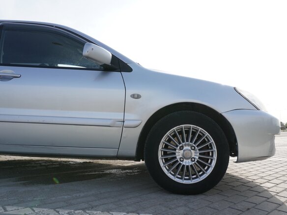 2007 Mitsubishi Lancer IX Рестайлинг, серебристый, 450000 рублей - вид 7