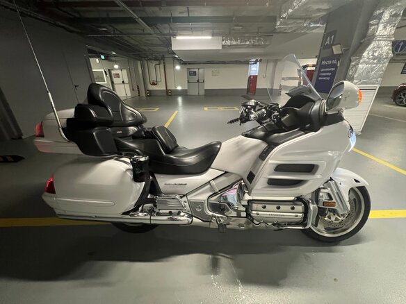2007 Honda GL 1800 Gold Wing, белый, 1150000 рублей - вид 4