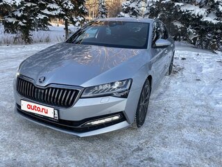 2019 Skoda Superb III Рестайлинг, серый, 3500000 рублей, вид 1