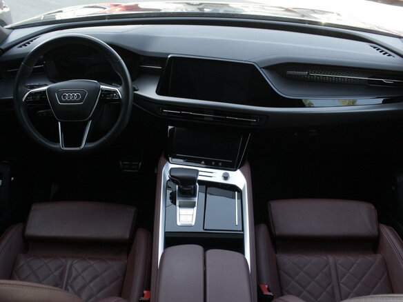 2024 Audi Q6 50 TFSI, чёрный, 6590000 рублей - вид 6