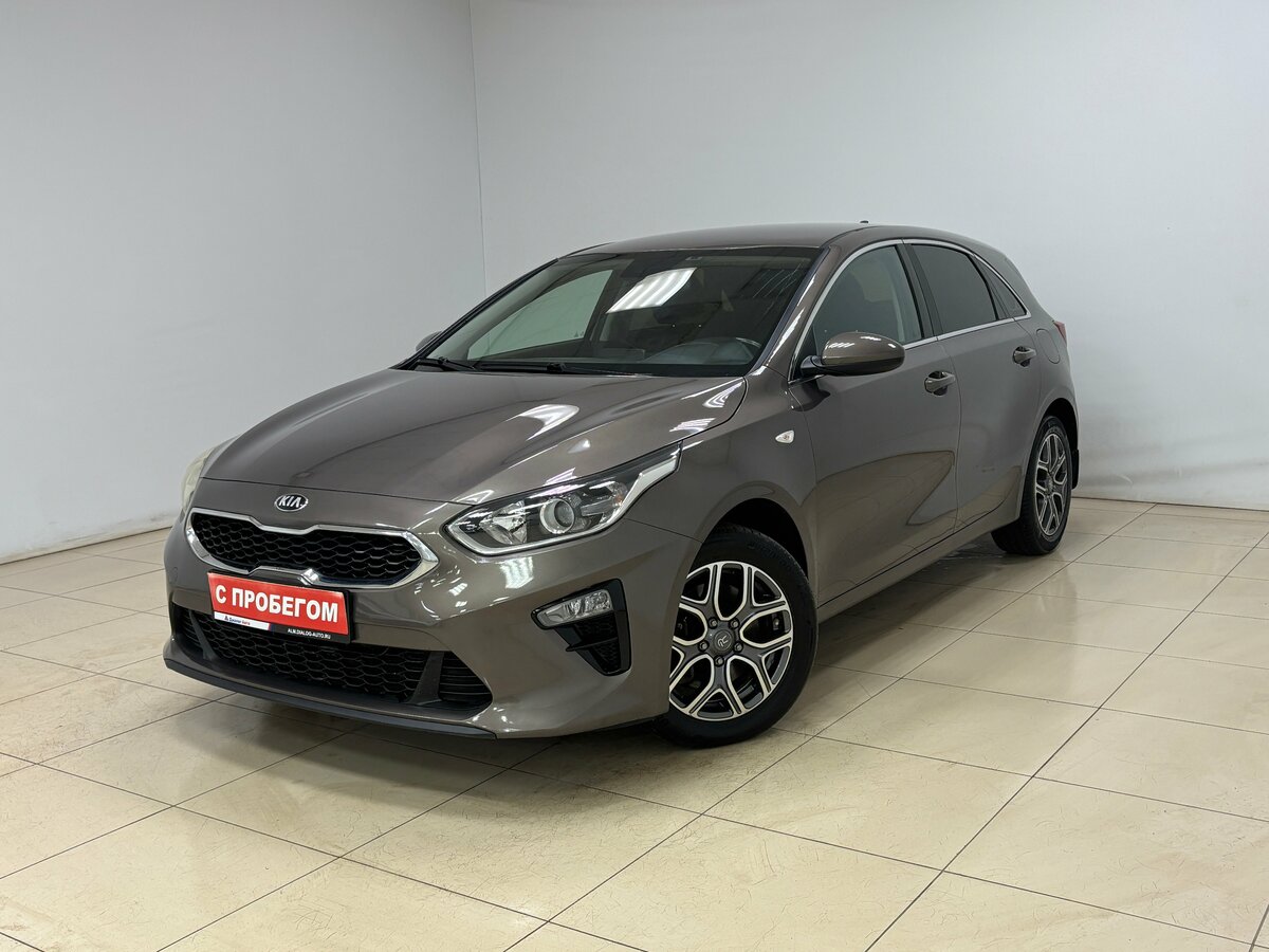 Открыть фотографии: Kia Ceed III