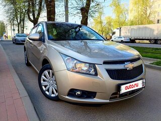 2011 Chevrolet Cruze I, бежевый, 570000 рублей, вид 3